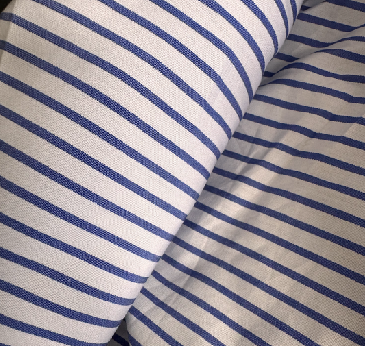 Camisa azul riscas com colarinho largo
