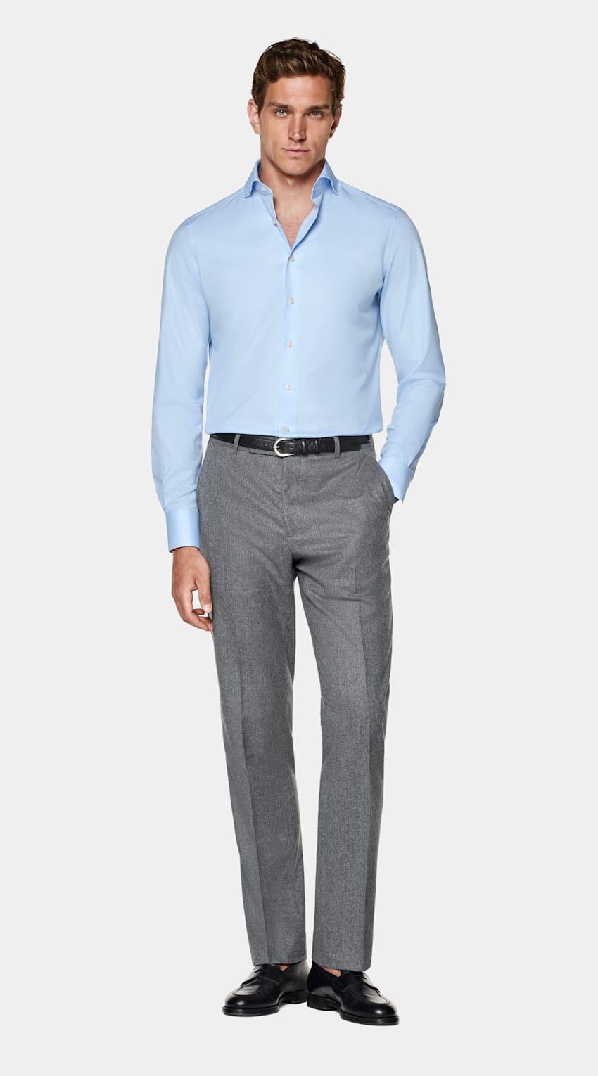 Camisa azul-clara com colarinho cutaway | MC033