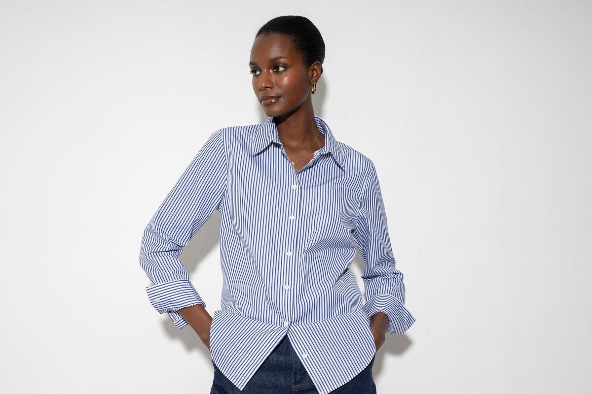 Camisa Colleen — Riscas azuis e brancas | Popelina de algodão