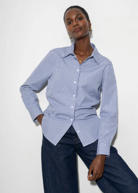 Blusa Colleen Premium – Elegância Intemporal com um Toque de Glamour