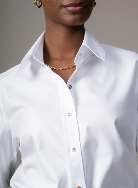 Blusa Colleen Premium – Elegância Intemporal com um Toque de Glamour
