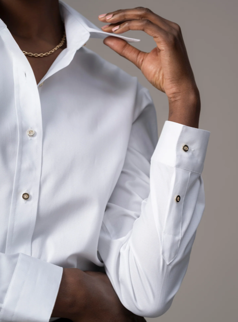 Blusa Colleen Premium – Elegância Intemporal com um Toque de Glamour