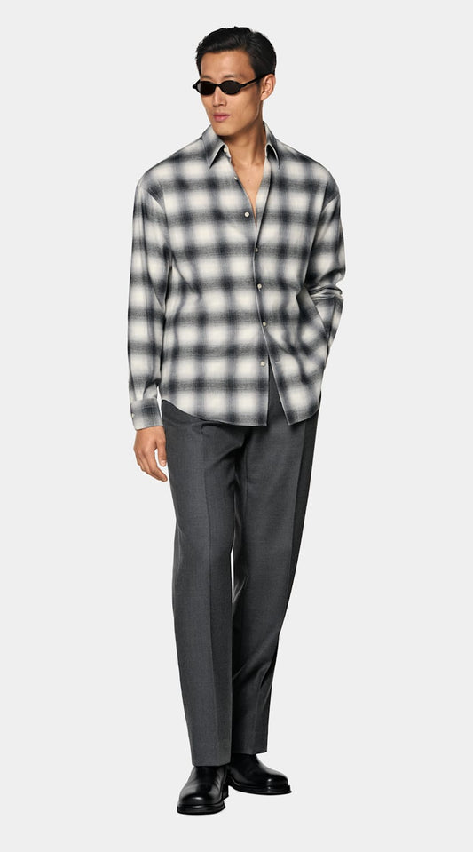 Camisa cinzenta-escura ao xadrez | MC038