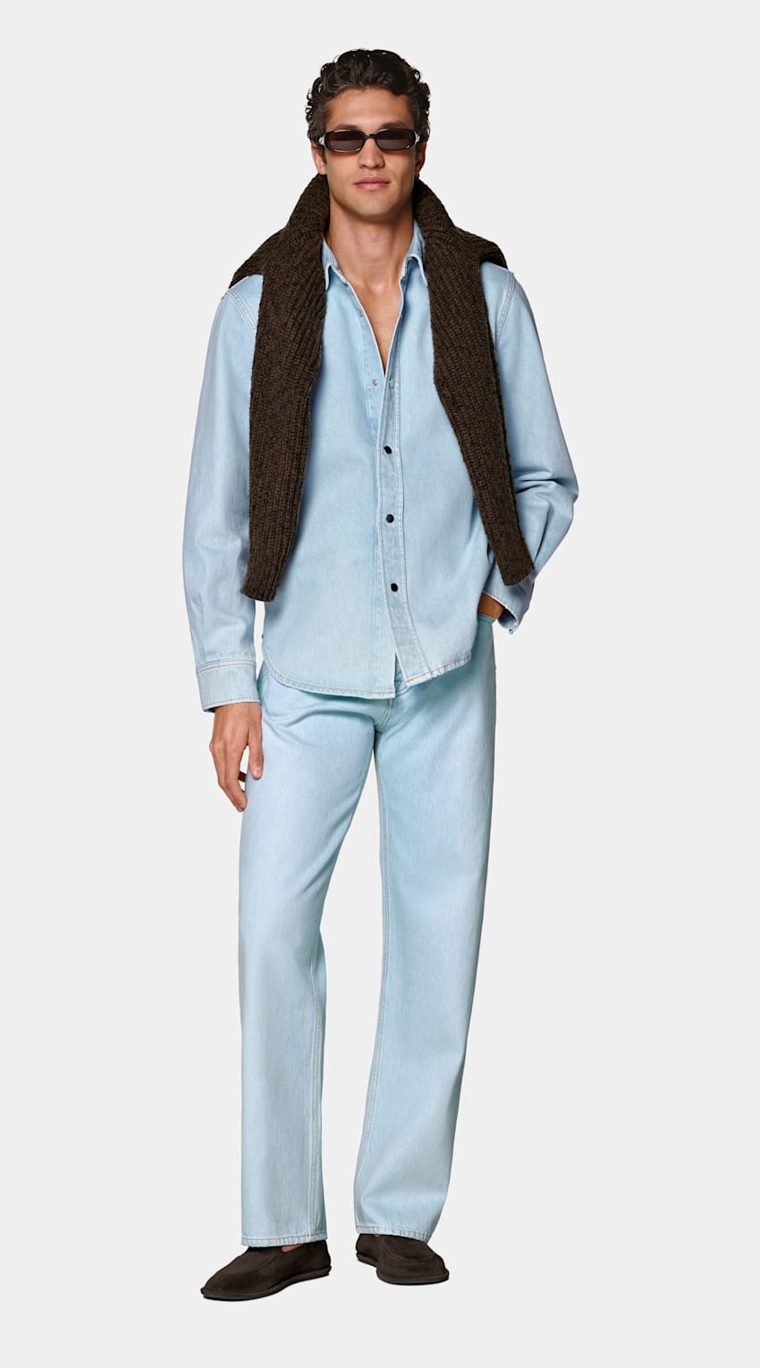 Camisa azul-clara | MC070