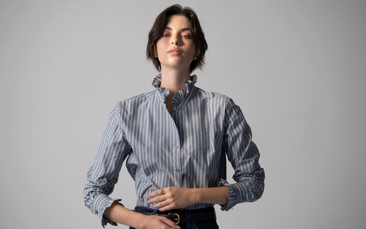 Camisa Catalina — Riscas azul suave | Popelina de algodão